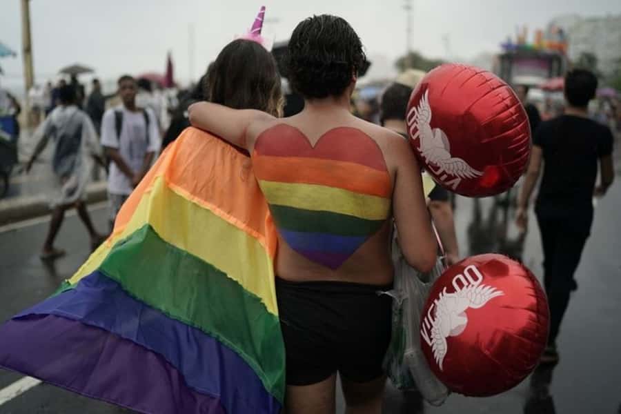 Rio: LGBTQIA+ Private Tour with Local Gay-Friendly Guide - What five hours can realistically cover