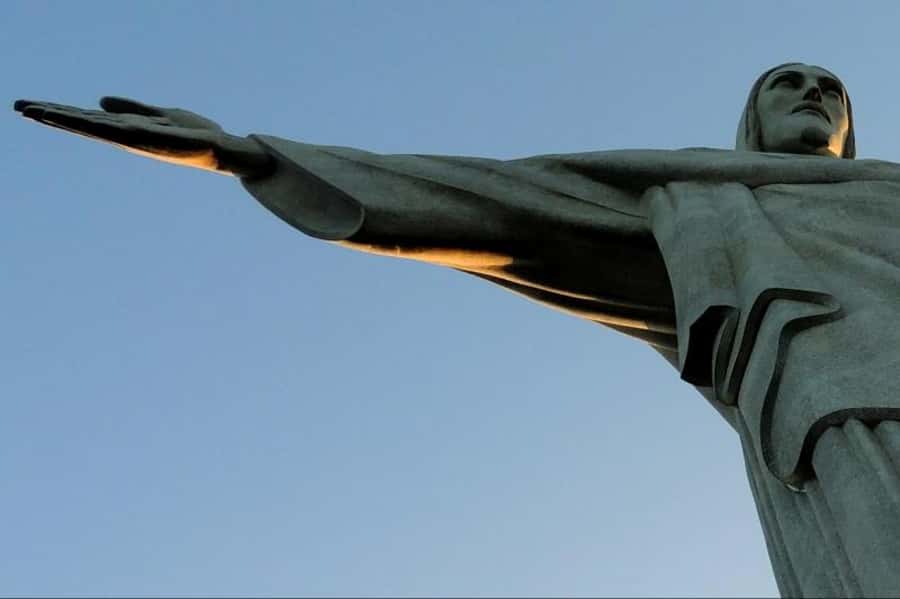 Rio: Maracanã Stadium & Christ the Redeemer by Rack Railway - Who should book this Rio morning?