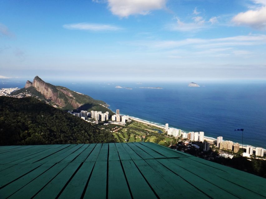 Rio: Pedra Bonita 4-Hour Hike with Free Flight Ramp Visit - Watching hang gliders prepare at the free flight ramp
