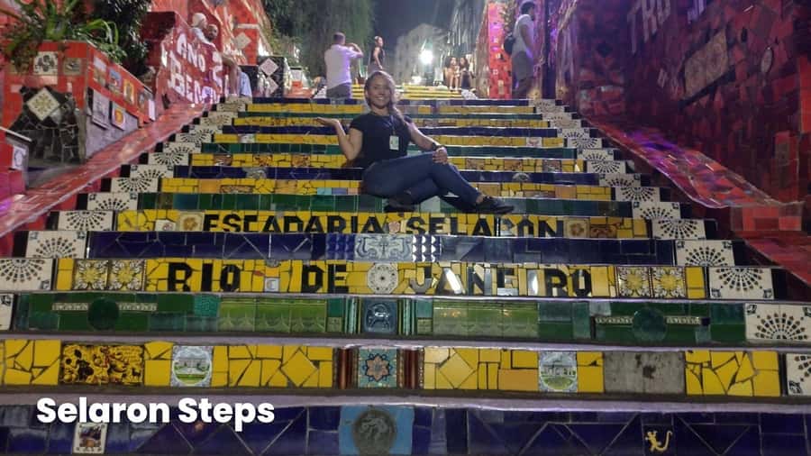 Rio: Pub Crawl on Cachaça and Samba with Transfer - Escadaria Selarón, color before cocktails