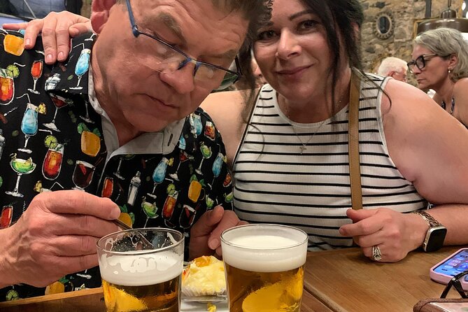 Rio Pub Crawl with Caipirinhas & Bar Bites - Passing beneath the Lapa Arches