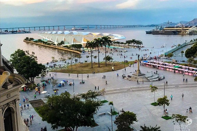 Rio Street Art Tour - Nina’s role makes the biggest difference
