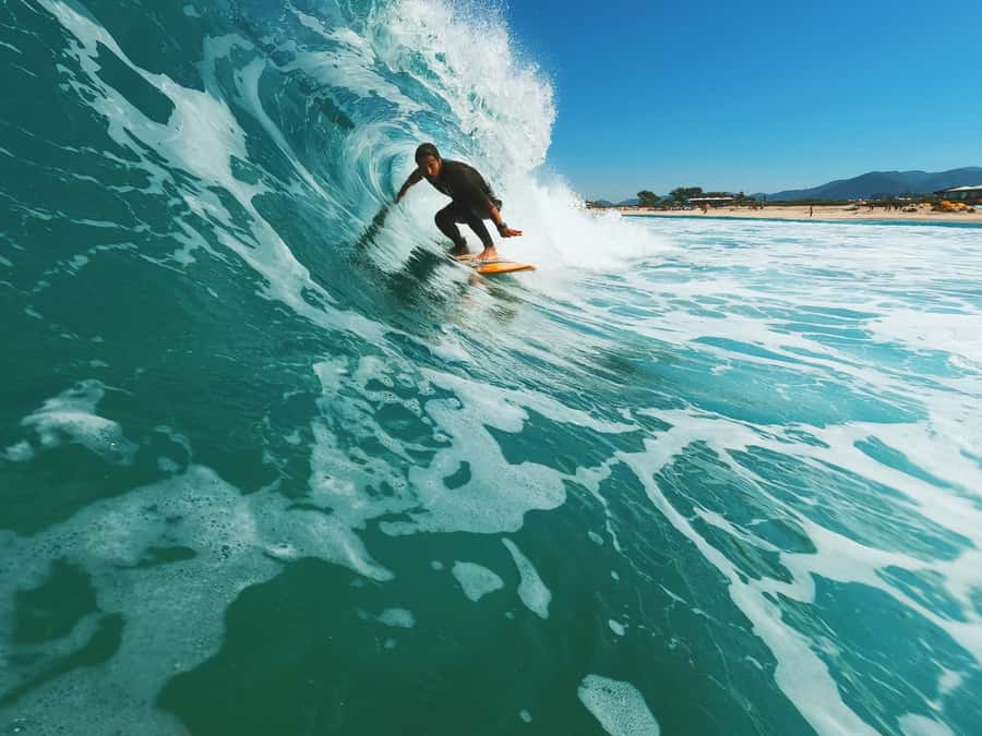 Rio Surf Experience - A quieter side of Rio after surfing
