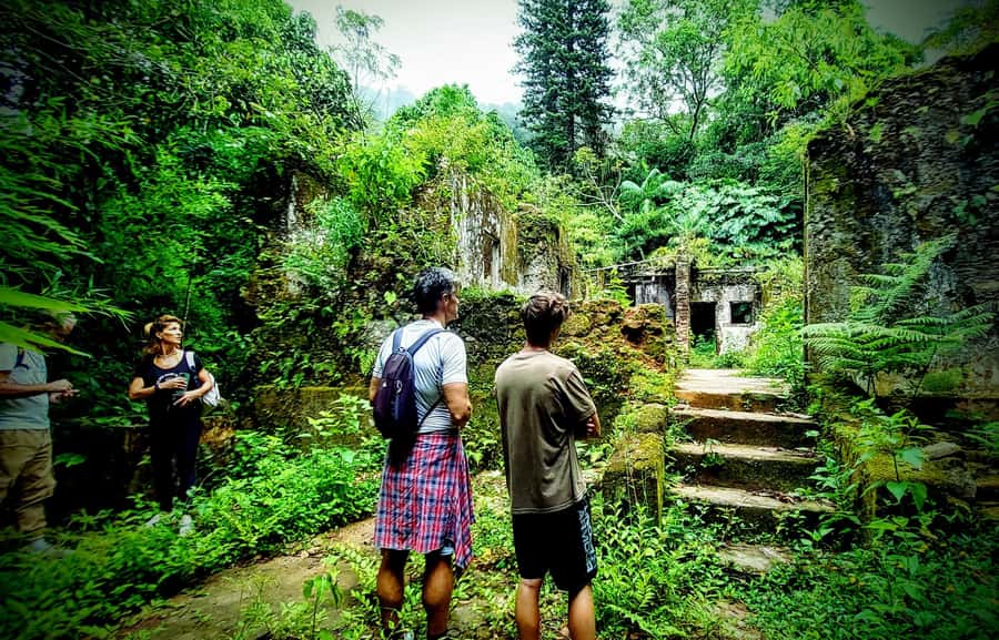 Rio: Tijuca Forest Small Group Hike to Caves and Waterfalls - Former residences, fountains and views