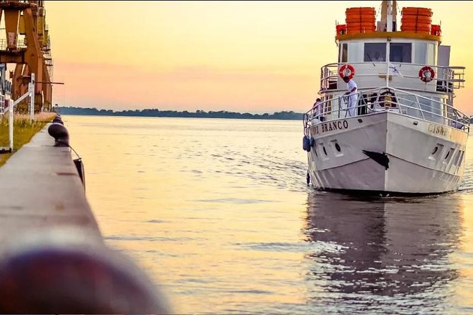 Sailing in Guaíba with White Swan Boat - Porto Alegre - Why Guaíba is worth seeing from a boat