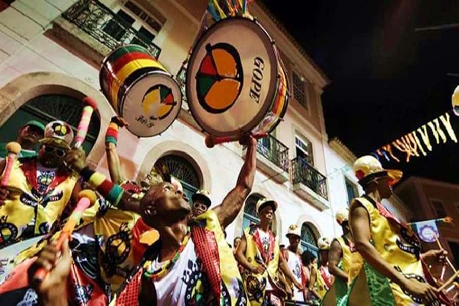 Salvador by Night: Pelourinho & Old Town Tour - Why Salvador feels different after sunset