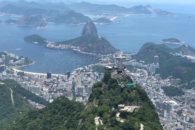 Samba Helicopter Tour: Private Flight - 4 people - Niterói adds a valuable second city