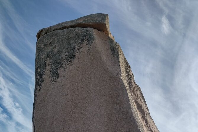 SANCTUARY OF BOTOS PESCADORES – Observe the Sanctuary and the Pedra do Frade up close - Watching from the Canal da Barra de Laguna