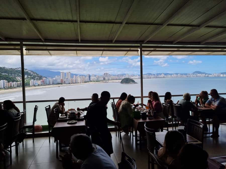 Santos & Guaruja: 8 hour Beach Tour Starting in Sao Paulo - Enseada Beach: seafood, snacks, and a caipirinha