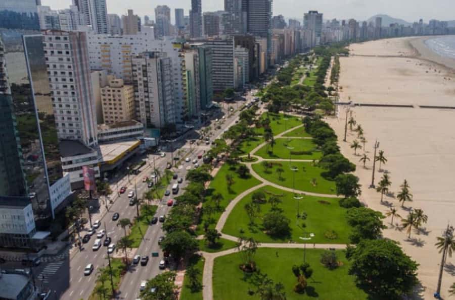 Santos: Local Highlights Private Tour - A private guide makes the schedule practical