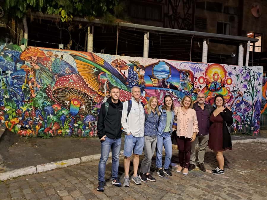 São Paulo: Bar and Street Art Crawl with Local Guide - Why Vila Madalena makes a good walking tour