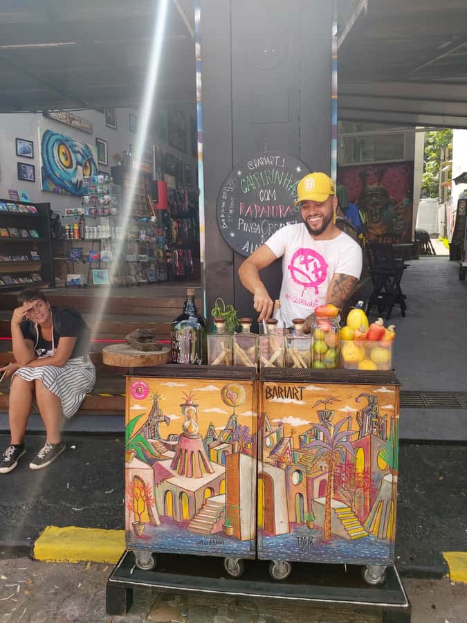 São Paulo: Bar and Street Art Crawl with Local Guide - Starting at Rua Fradique Coutinho, 698