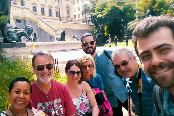 Sao Paulo: Downtown-Center History Walking Tour - in English - Theatro Municipal and Brazil’s artistic break