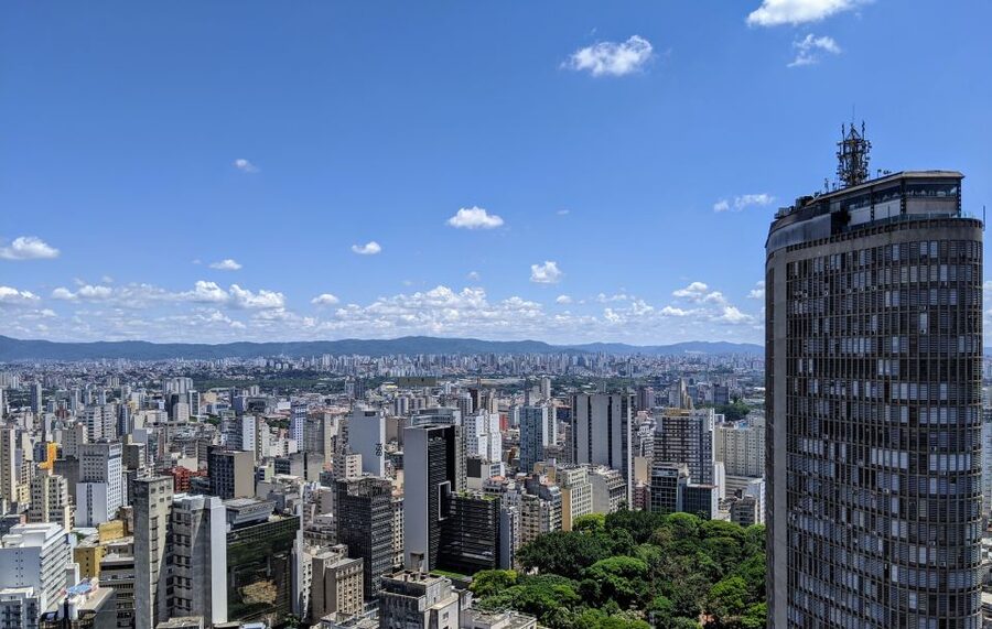 Sao Paulo: Downtown-Center Walking Tour | 2 Hours - English - São Francisco Church and the endurance of older São Paulo