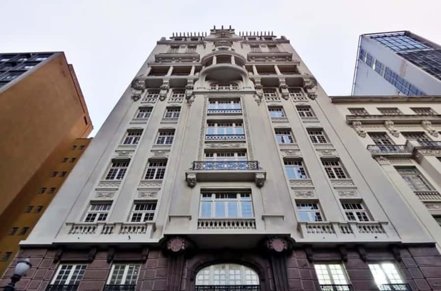 São Paulo: Downtown Walking Tour with Farol Santander Entry - Farol Santander and the best city view