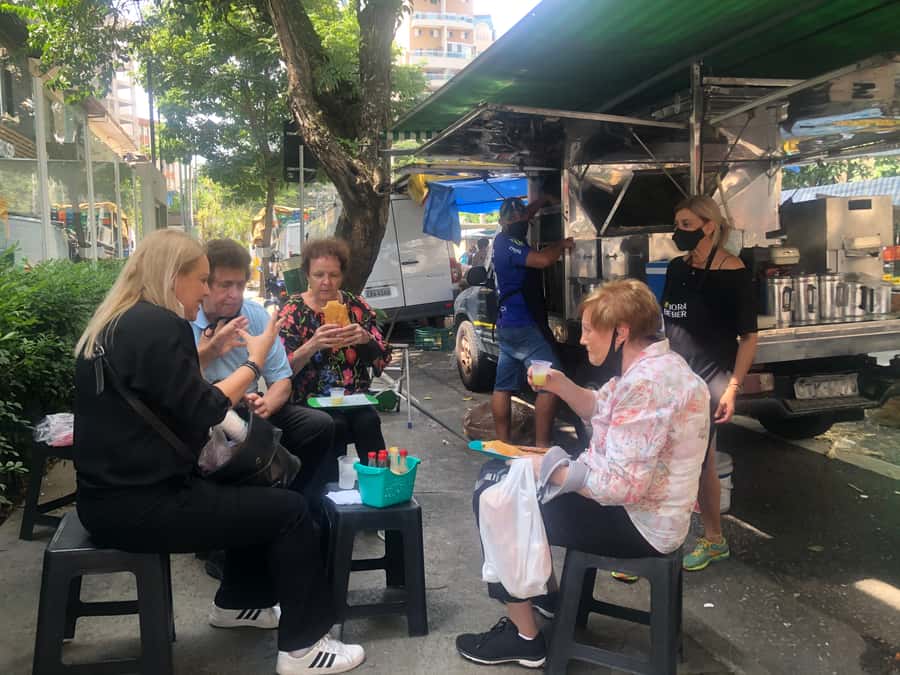 São Paulo: Food, Culture & History Private Tour - Vila Madalena changes the mood