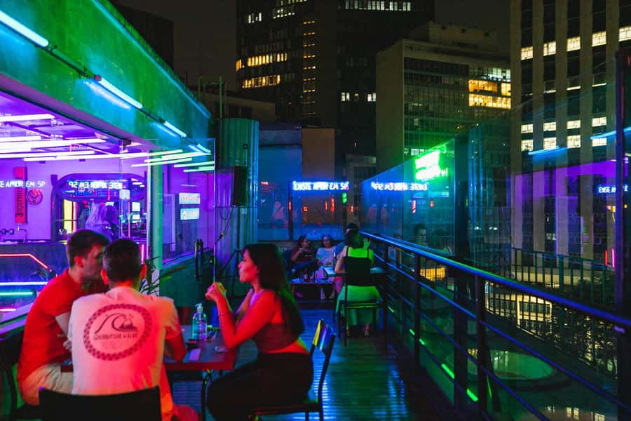 São Paulo: Nightlife Extravaganza Tour with Rooftop Bars - Late-night food adds a practical Brazilian finish