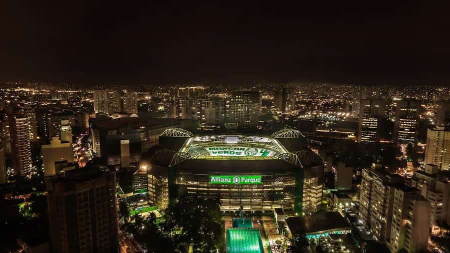 São Paulo: Nightlife Extravaganza Tour with Rooftop Bars - Starting above the city at a rooftop bar