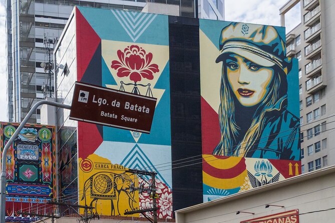 Sao Paulo, Pinheiros - Food & Graffiti Tour | in English - Starting with Brazilian snacks and sandwiches