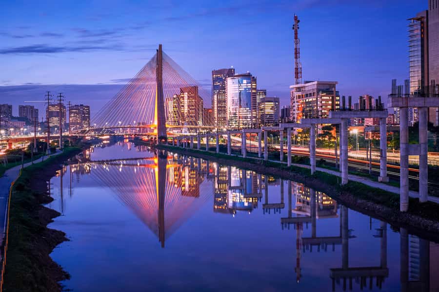 São Paulo: Private 4-Hour Night Tour - Vila Madalena gives the evening its relaxed start