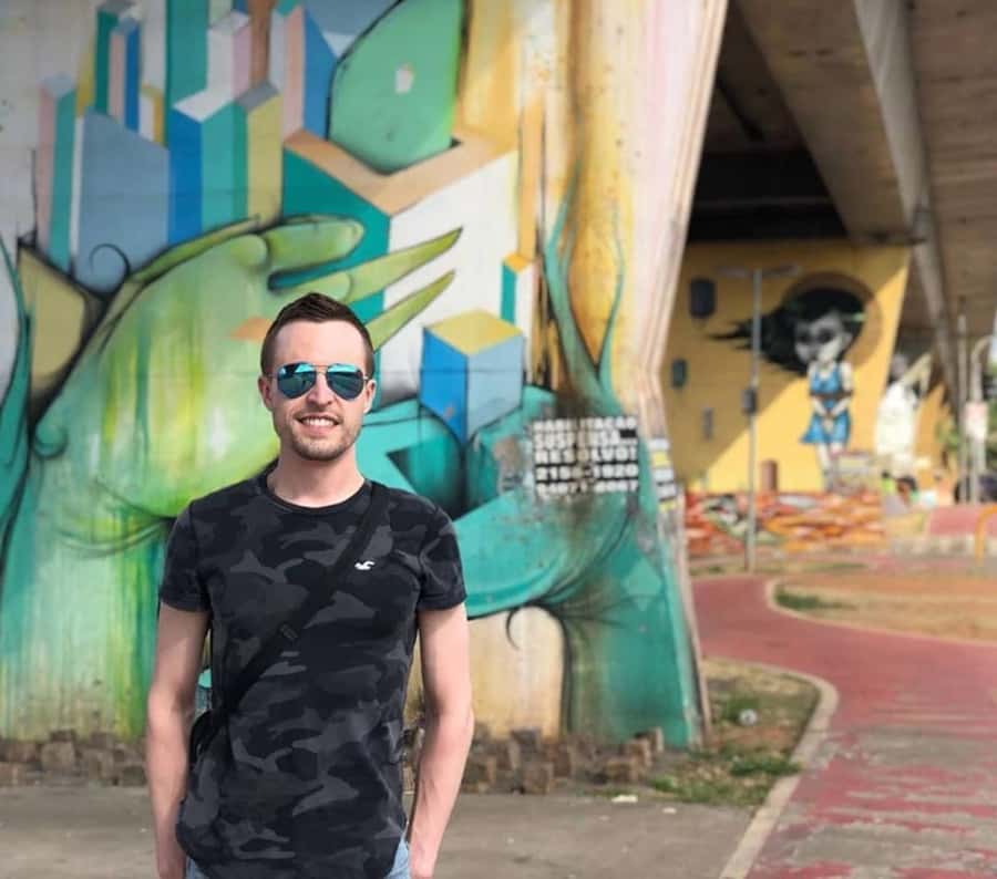 São Paulo Street Art Tour - Starting Downtown: Public Art in the City Center