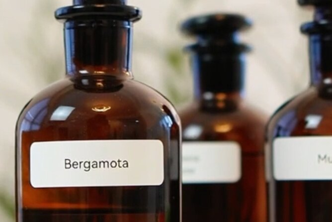 Sensory Experience: Creation OF Authoral Perfume at MON PARFUM - Why the Small Group Limit Matters