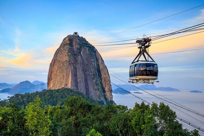 Skip-the-Line: Sugarloaf Mountain Cable Car Ticket - Reaching the entrance at Bondinho Pão de Açúcar