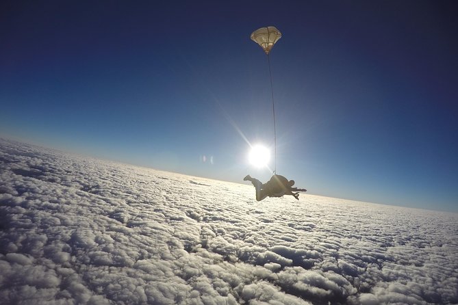 Skydive Tandem - São Paulo - Brazil - Nearly 50 seconds of freefall