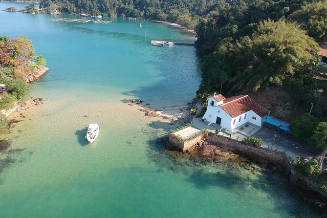 Speedboat ride - Paradise Islands - Angra dos Reis - Flechas Beach: the useful one-hour stop