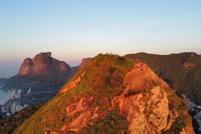 Sunrise and Sunrise Walk Two Brothers with Local Guide - The 1.5-kilometer climb through Atlantic Forest