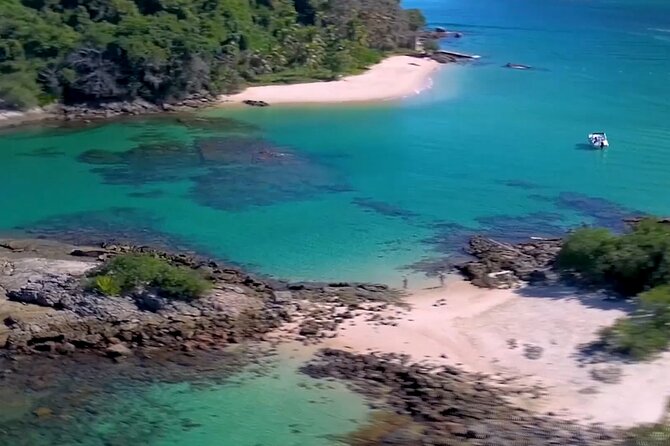 Super Blue Lagoon in Angra dos Reis - Cataguas Island: an easy first swim