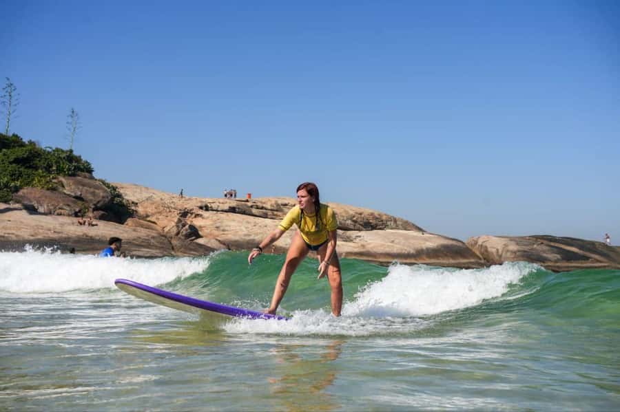 Surf lessons: in Arpoador in Ipanema. - Key points at a glance