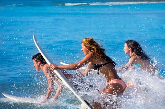 Surfing Class In Buzios - Why a group of five changes the experience