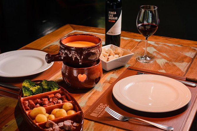 Swiss Night - Fondue Dinner - Arriving at Av. Borges de Medeiros, 2101