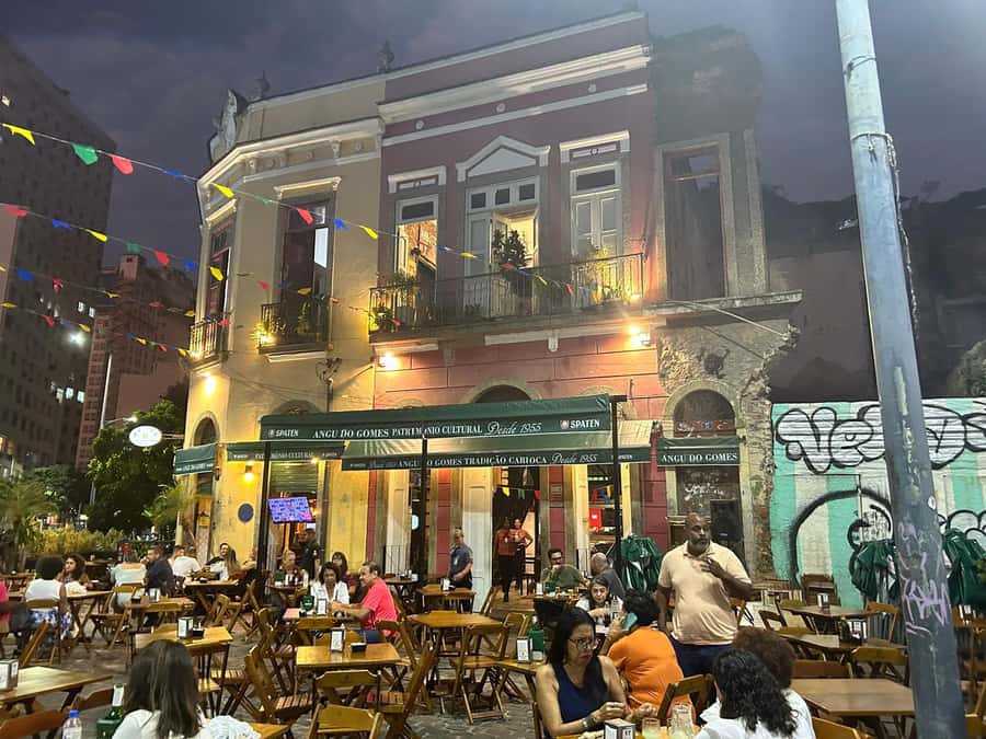 The Best Food Tour: Taste the Most Authentic Flavours of Rio - Pedra do Sal brings food and music together