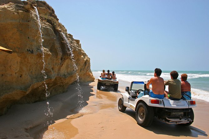 The colorful sands of Morro Branco beach - Full Day Tour - How the group size affects the day