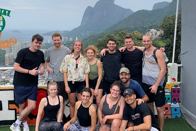 The real life behind the word favela - Meeting at São Conrado and getting started