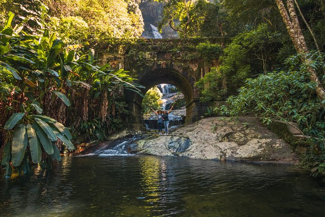 Tijuca Forest Trail - specialized guide and photos - The 60-meter waterfall gives the hike an early reward