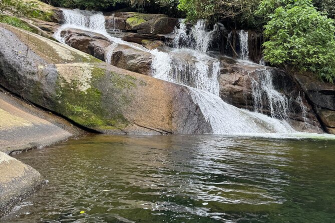 Tour by Jeep Tour 4x4 in Paraty. - Cachoeira do Tobogã and Paraty’s natural slide