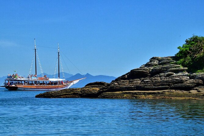 Tour in Buzios: Boat Tour in Buzios - The Búzios Boat Tour at a Glance