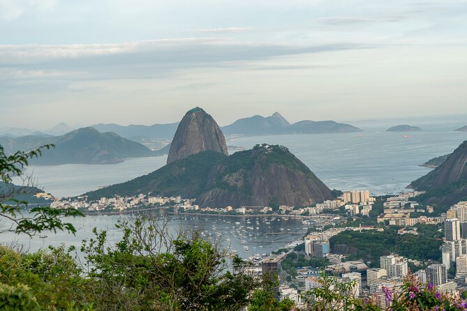 Tour in Rio de Janeiro with Lunch and Transportation from Buzios - Maracanã, outside view or optional stadium tour