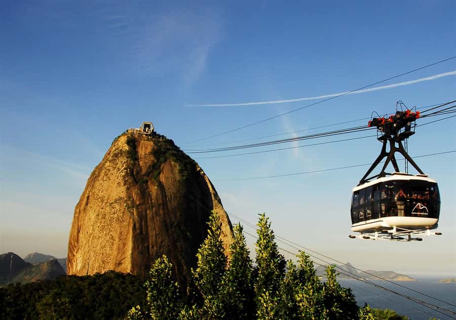TOUR RIO DE JANEIRO (CIDADE MARAVILHOSA) - Christ the Redeemer and the View from Corcovado
