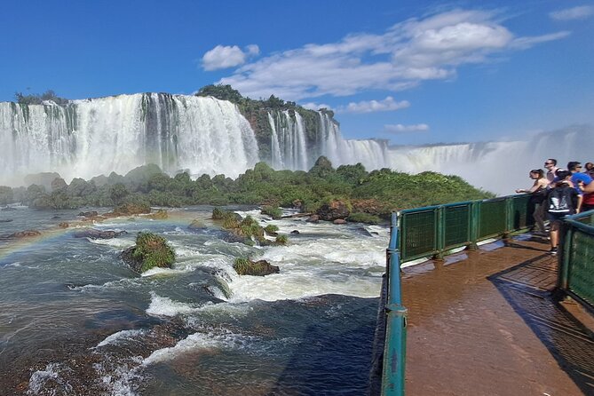 Tour to Iguazu Falls Brazil with visit at the Bird Park - How the Brazilian view differs from the Argentine side