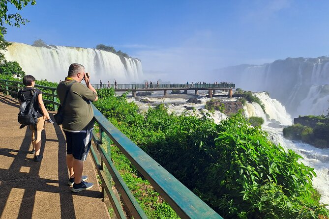 Tour to Iguazu Falls Brazil with visit at the Bird Park - Spending 1 hour 45 minutes at Parque das Aves