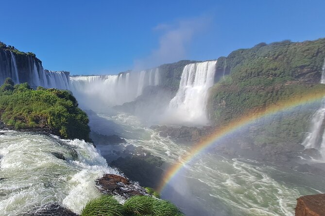 Tour to Iguazu Falls Brazil with visit at the Bird Park - Rain, spray, and the Macuco Safari question