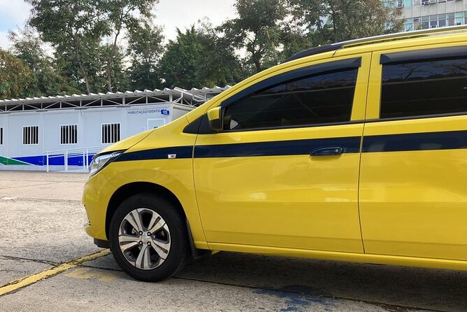 TRANSFER OUT - 4 Passengers GIG or SDU or MAUÁ PORT - Language support in Portuguese, Spanish, English, and French