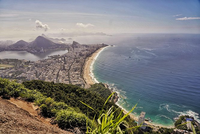 Two brothers (Dois Irmãos) Hike - What to pack for a comfortable climb