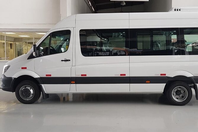 VAN Christ the Redeemer with City Tour and free BUFFET lunch! - Guide quality and the small-group advantage