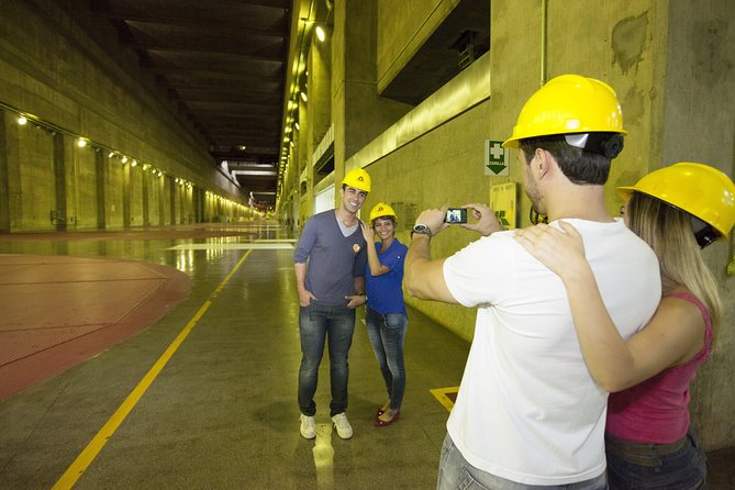 Visit to Itaipu: Special Circuit with transportation - Inside the dam for roughly two and a half hours
