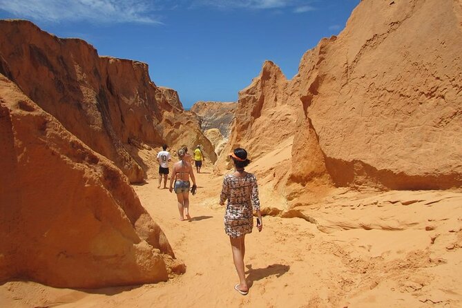 Walk to Morro Branco Beach & Praia das Fontes - A 30-minute stop at Centro das Rendeiras